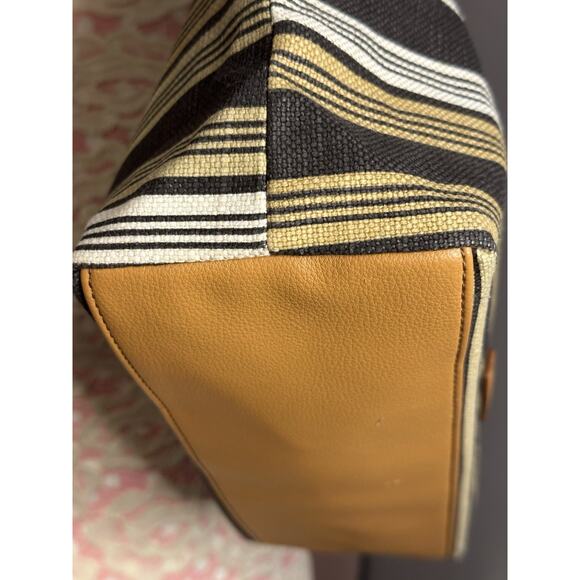 EUC Fossil Felicity Tote Brown Black White Yellow Stripe AND Leather Wallet - Picture 4 of 16